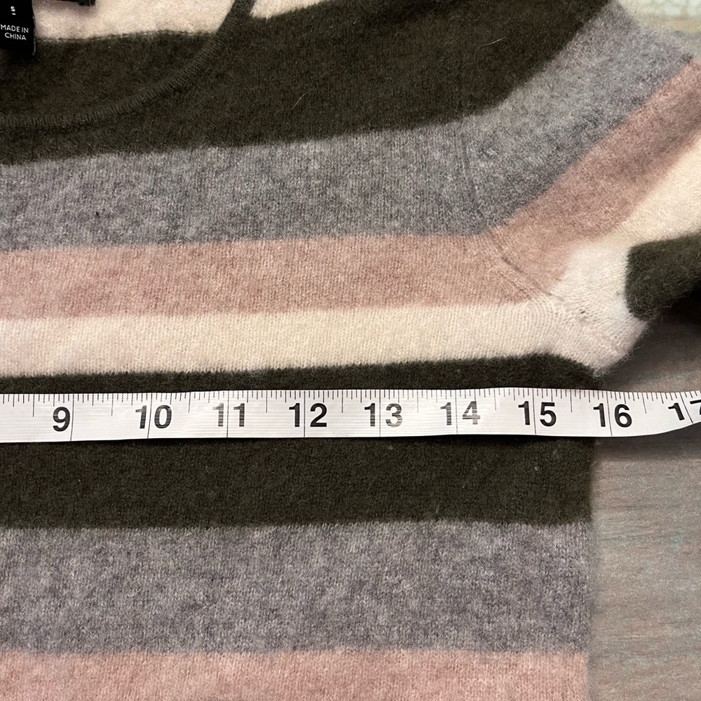 41 Hawthorn Rella Cashmere Olive and Beige Striped Sweater size S - Picture 4 of 8
